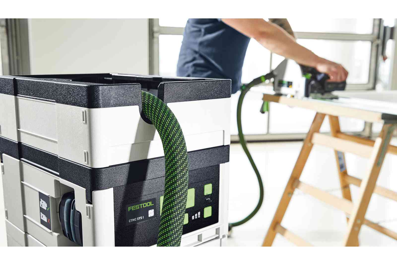 Festool cordless dust extractor