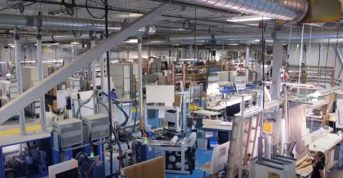 Miralis U2 cabinet plant interior