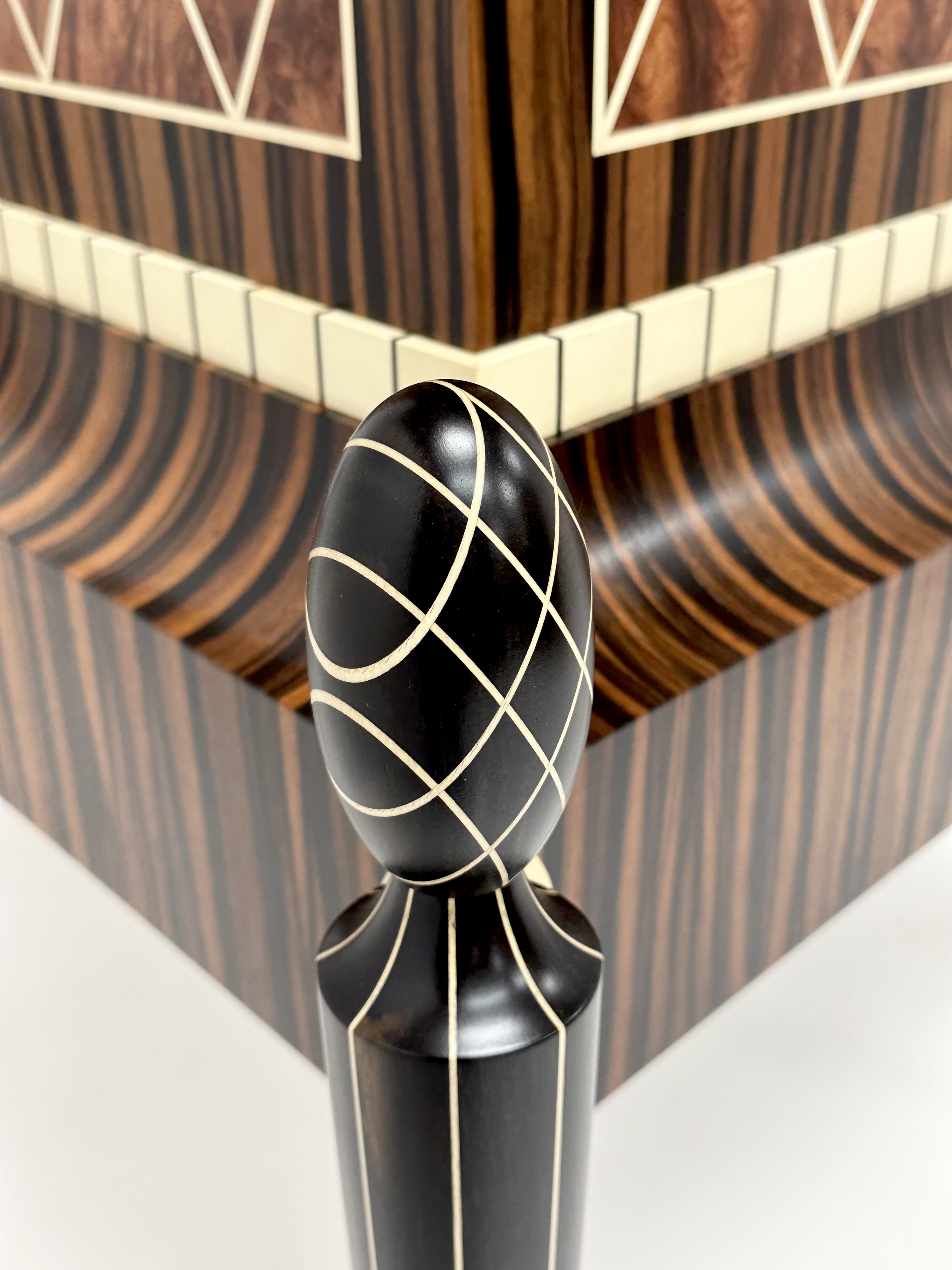 Art Deco jewelry cabinet is veneer tour de force | Woodworking Network