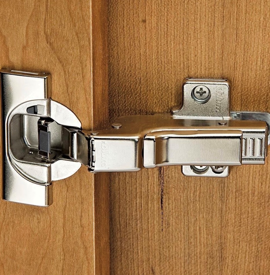 Blum hinge