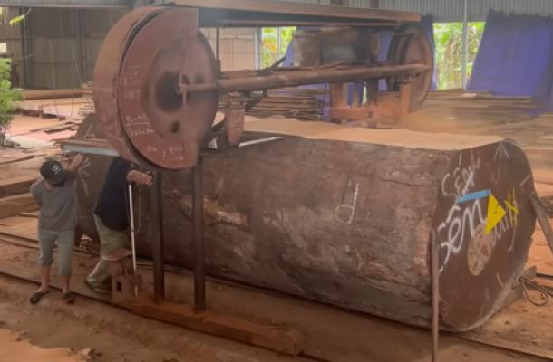 Asian sawmill in action