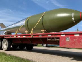 grand-slam-bomb-3.jpg