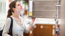 buying furniture-17256228_XL.jpg