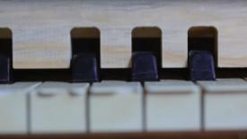 howarth-piano-wood.jpg