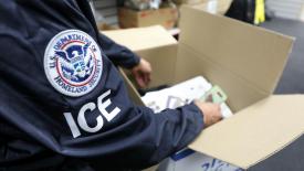 immigration-ice-officer.jpg