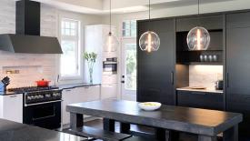 Deslaurier Custom Cabinets