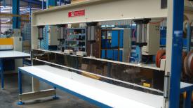 veneer-services-glue-clamp.jpg