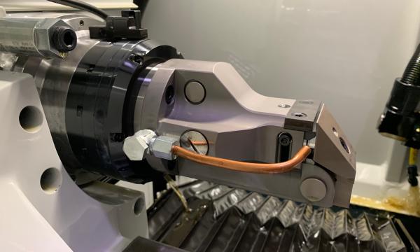 ANCA woodworking system chuck