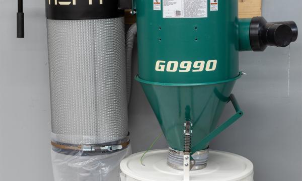 Grizzly wall-mount HEPA cyclone dust collector