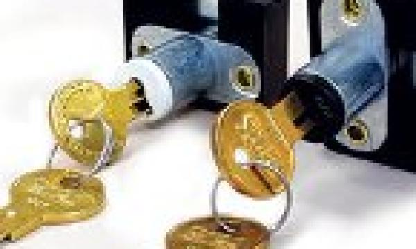 CompX-key-captive-feature-145.jpg