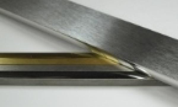 Monarch-Metal-Polished-SS-Base-Flat-Bar-145.jpg