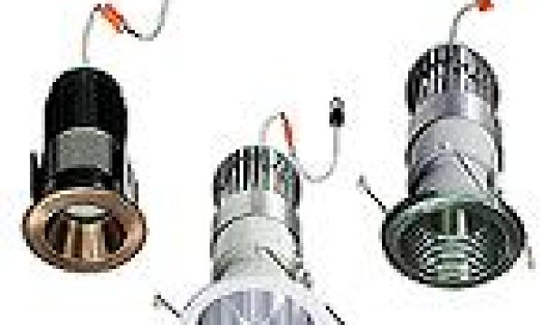Nora_LED Retroin_Comthum.jpg