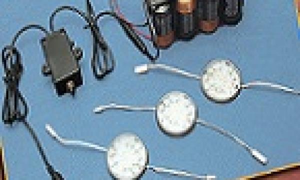 OutwaterPlastics_LEDBatteryPowered_WaferPuckLight_thumb.jpg