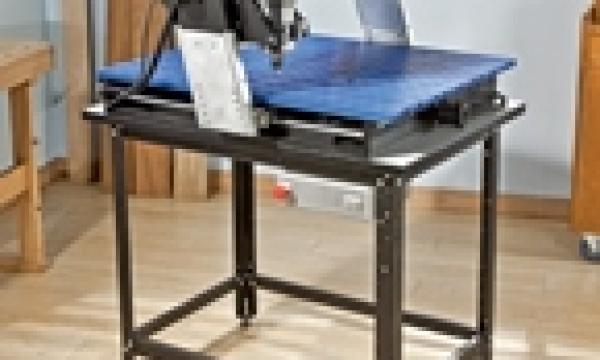 Rockler-47740-CNC-table-145.jpg