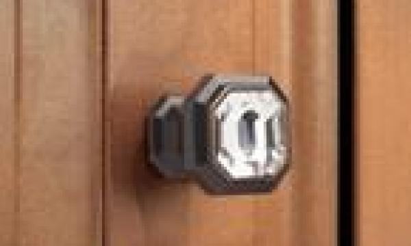 Top-Knobs-Chareau-Crystal-Knobs-kitchen-door-hardware-145.jpg