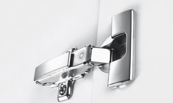 ferrari-america-anyway-clip-hinge-highres.jpg