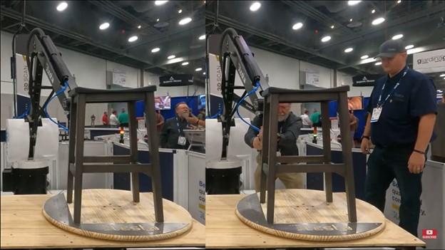 Training a spray finishing robot