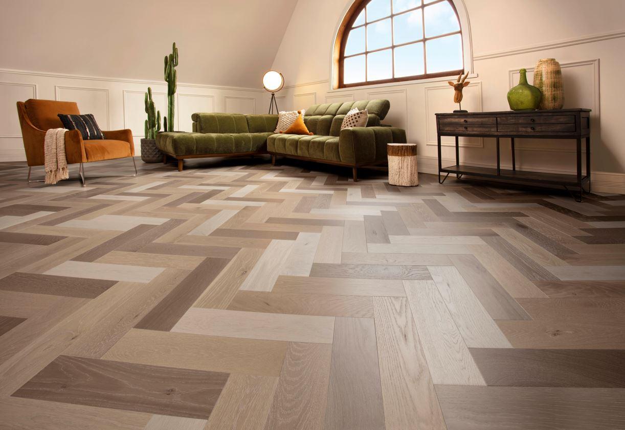 MIRAGE-White-Oak-Character-Brushed