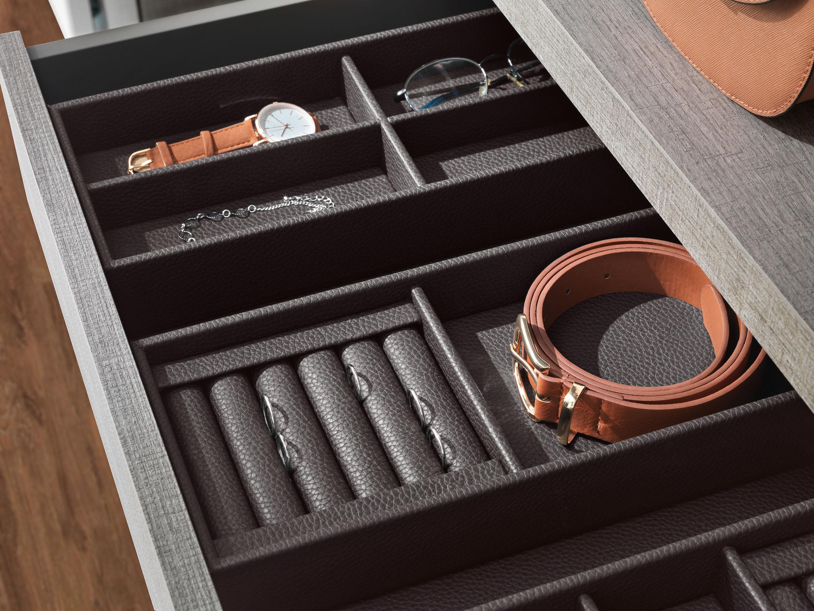Salice Excessories Collection
