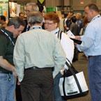 Cabinets-Closets-Expo-Crowd-145.jpg