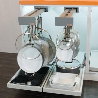 Glide-out Rack With Blum Soft-close