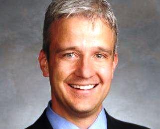 Oscar Martinez, Huttig