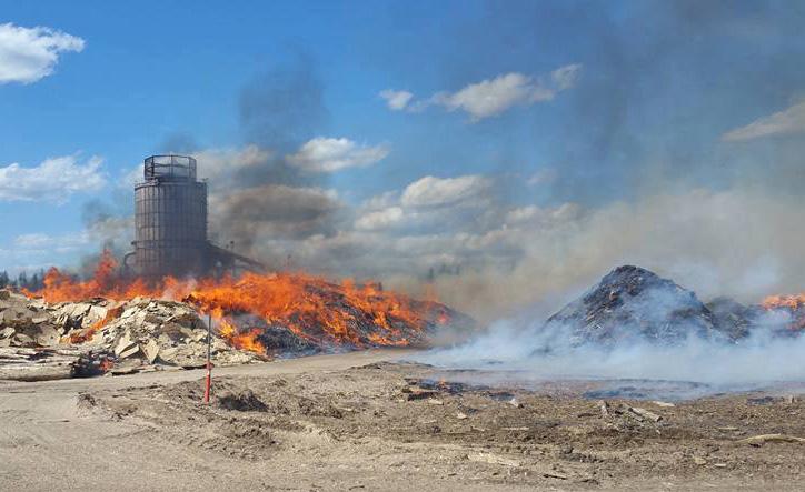 Norbord fire-Mackenzie County.jpg