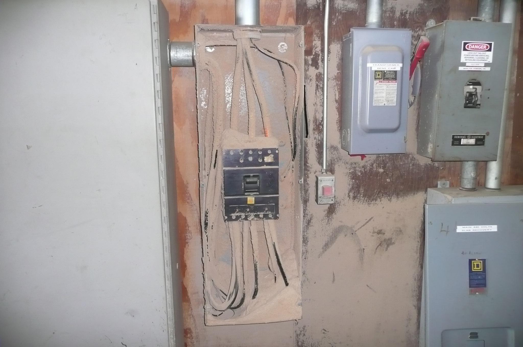 Woodworking-Safety-tips-Electrical-interior.jpg