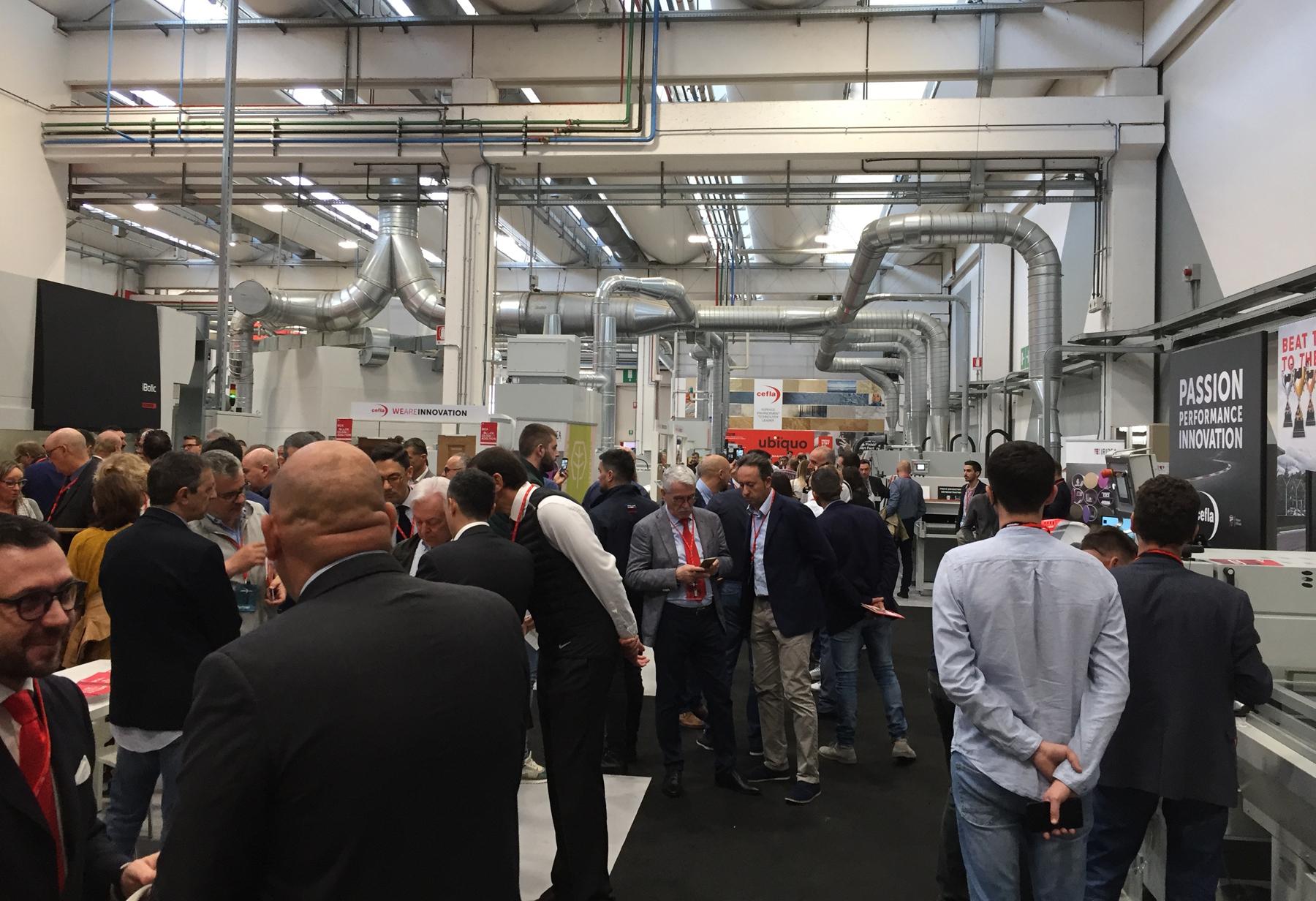 cefla-live-crowd-event.jpg