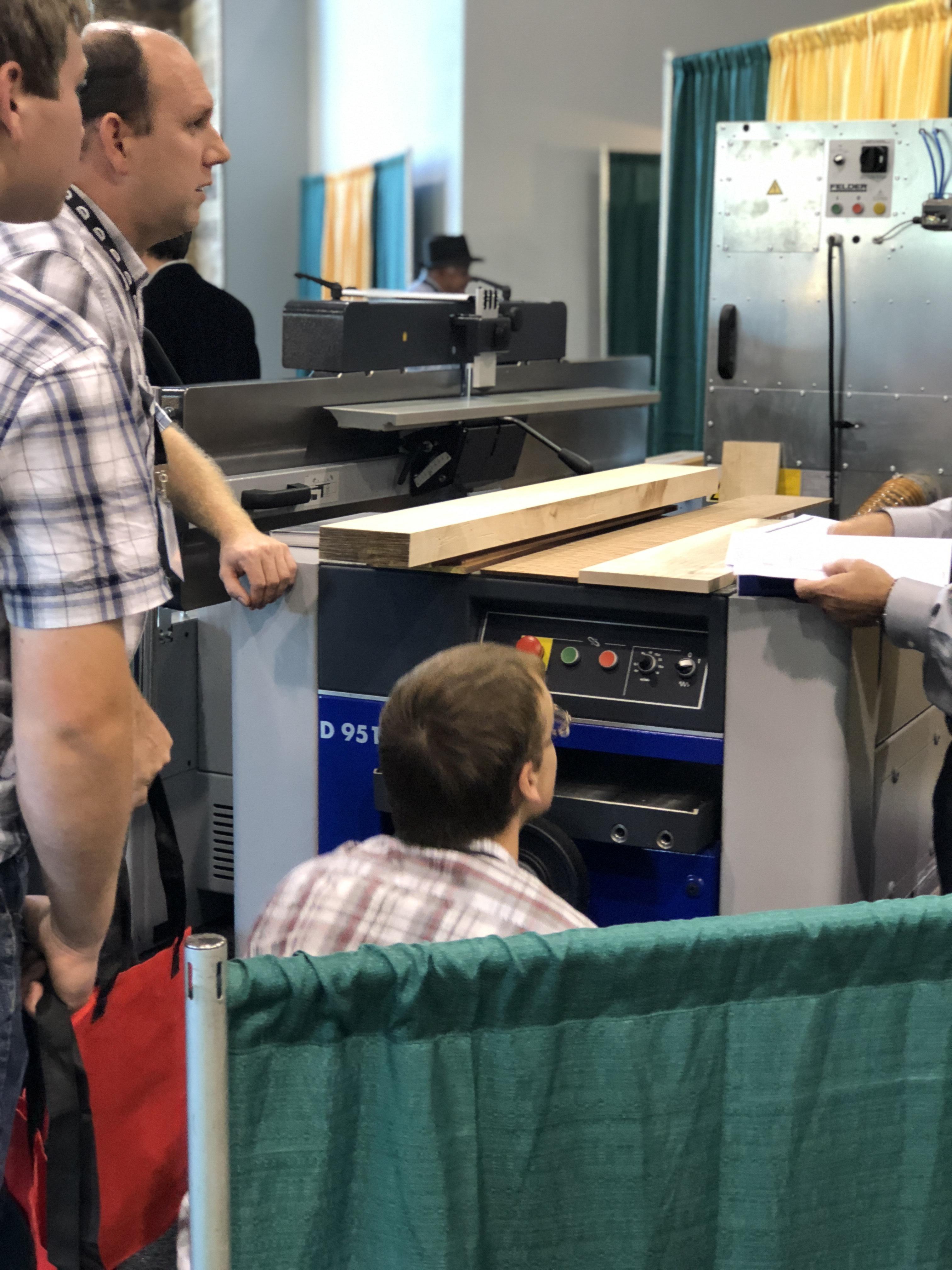 close-up-wood-pro-expo17.jpg