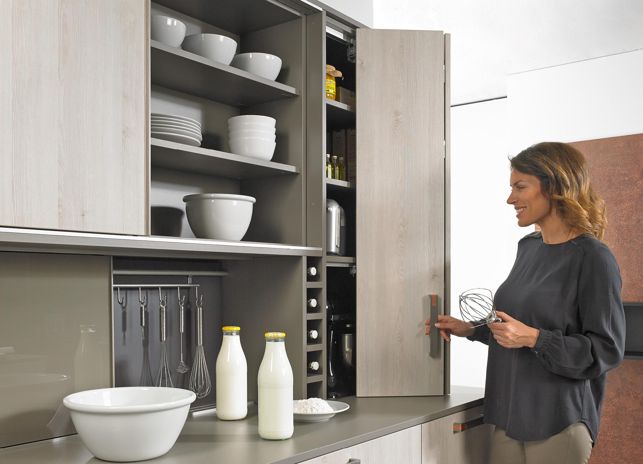 hettich-wingline-sliding-door.jpg