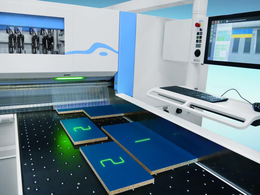 homag-intelliguide-panel-sawing.jpg