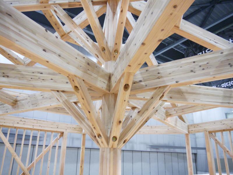 korean-woodshow.JPG