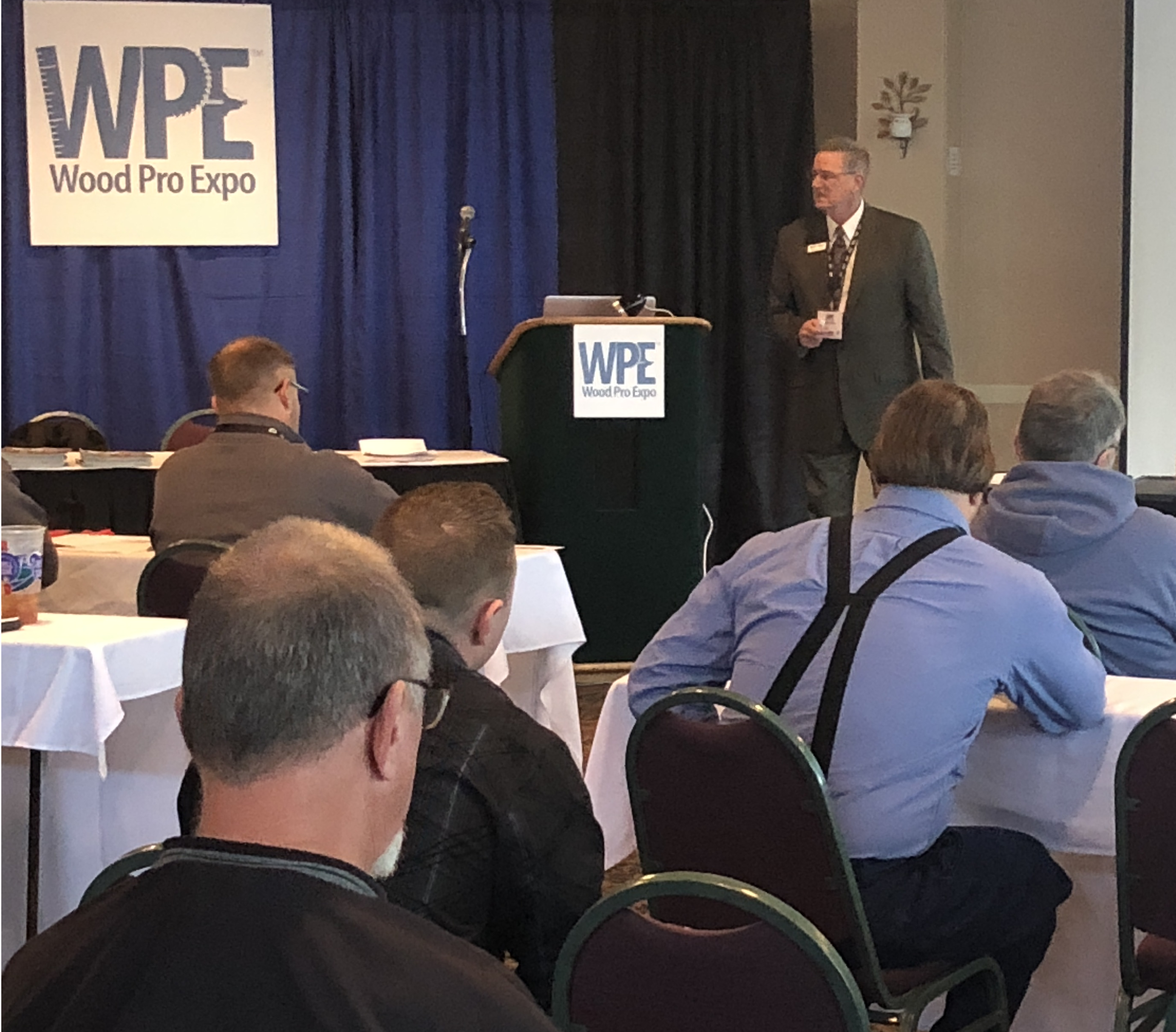 mike_roth_at_wood_pro_expo_lancaster.png