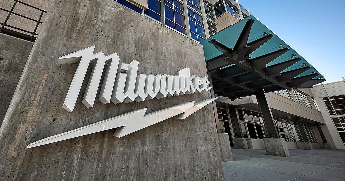 milwgraph-fb.jpg