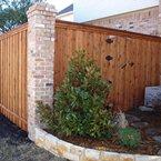 ready-seal-cedar-fence-thumb.jpeg