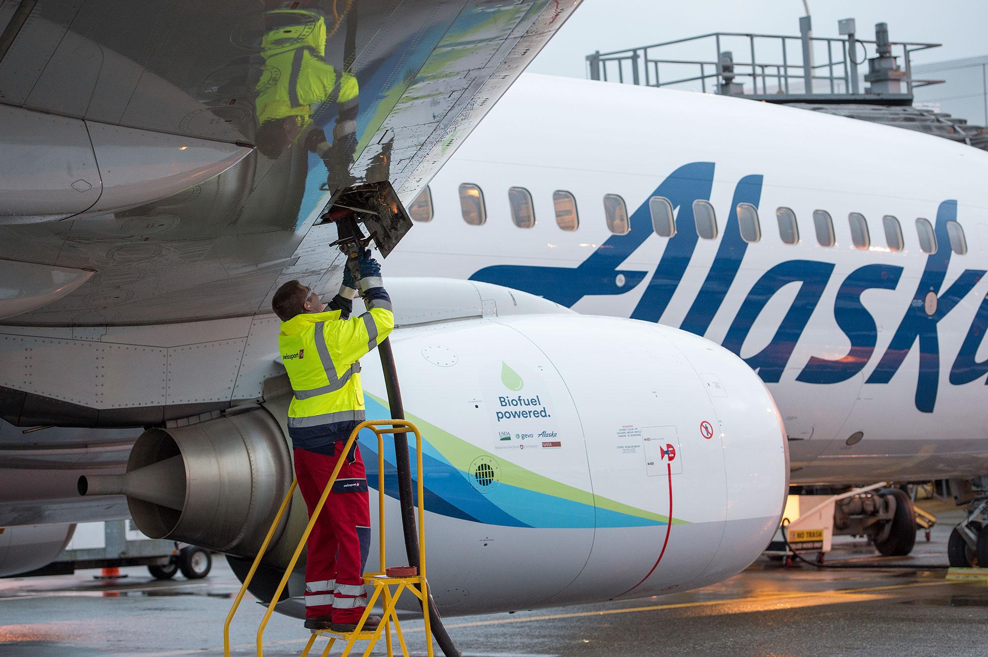 wood-biofuel-plane.jpg